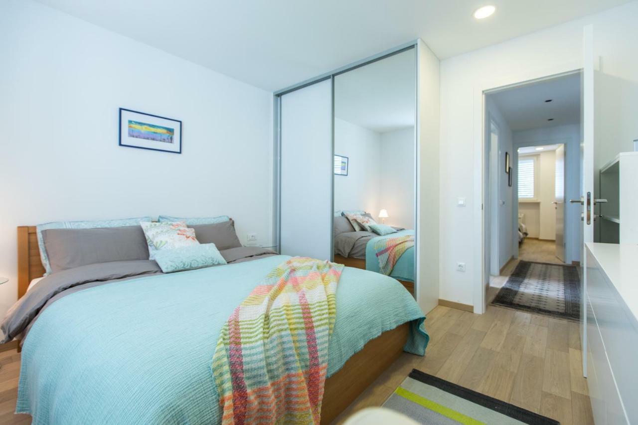 Spacious Modern Apartment Close To The Beach 杜布罗夫尼克 外观 照片
