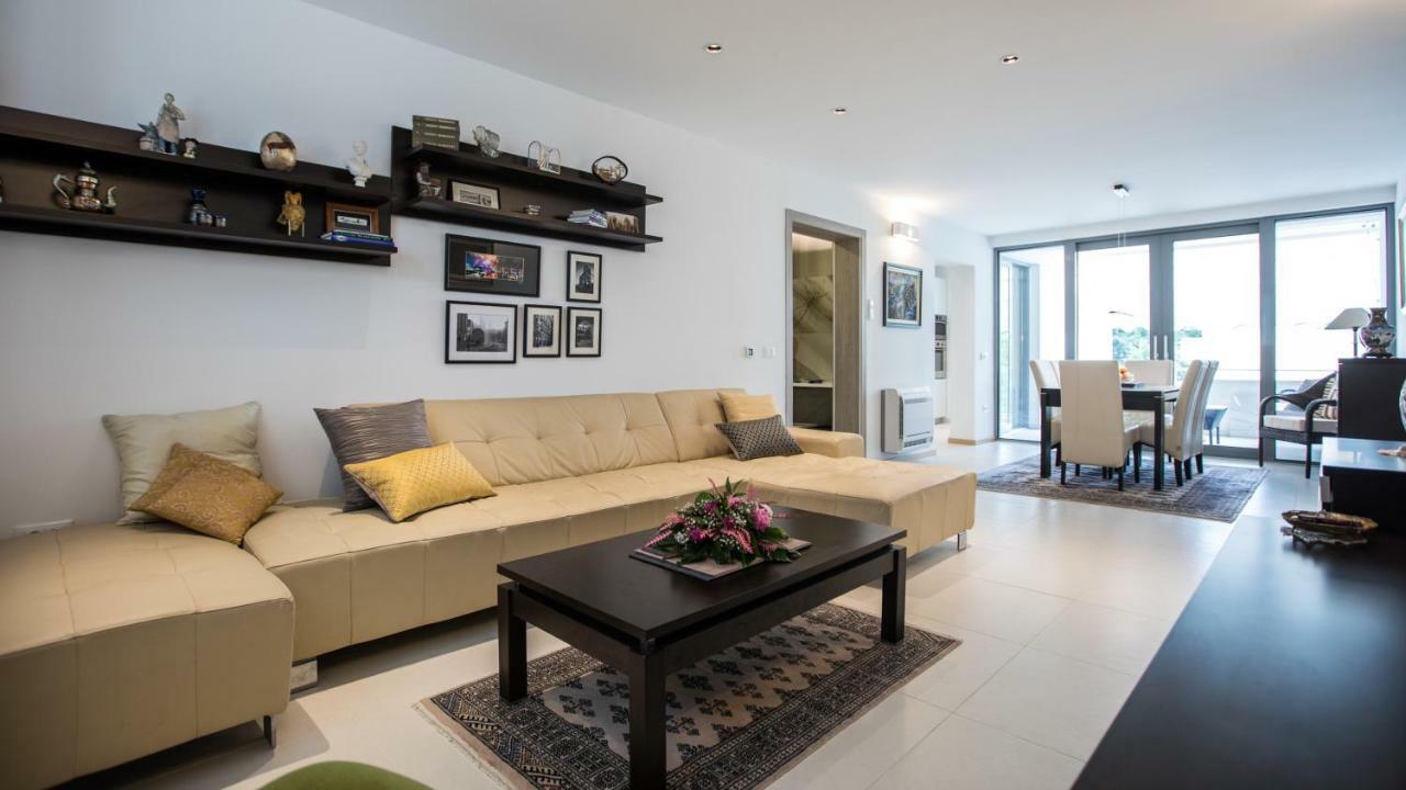 Spacious Modern Apartment Close To The Beach 杜布罗夫尼克 外观 照片